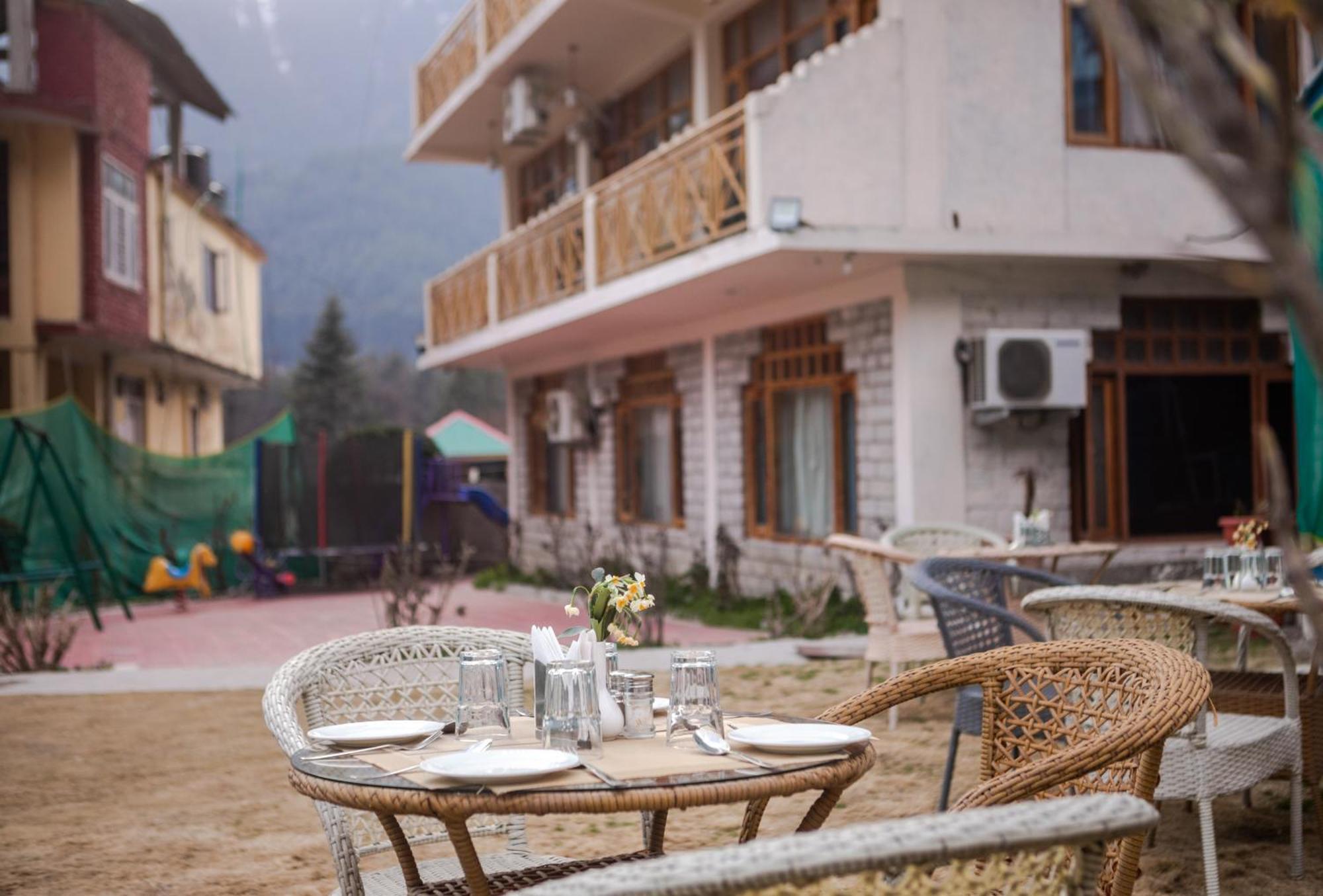 מנאלי Hill River Resort By West Western מראה חיצוני תמונה