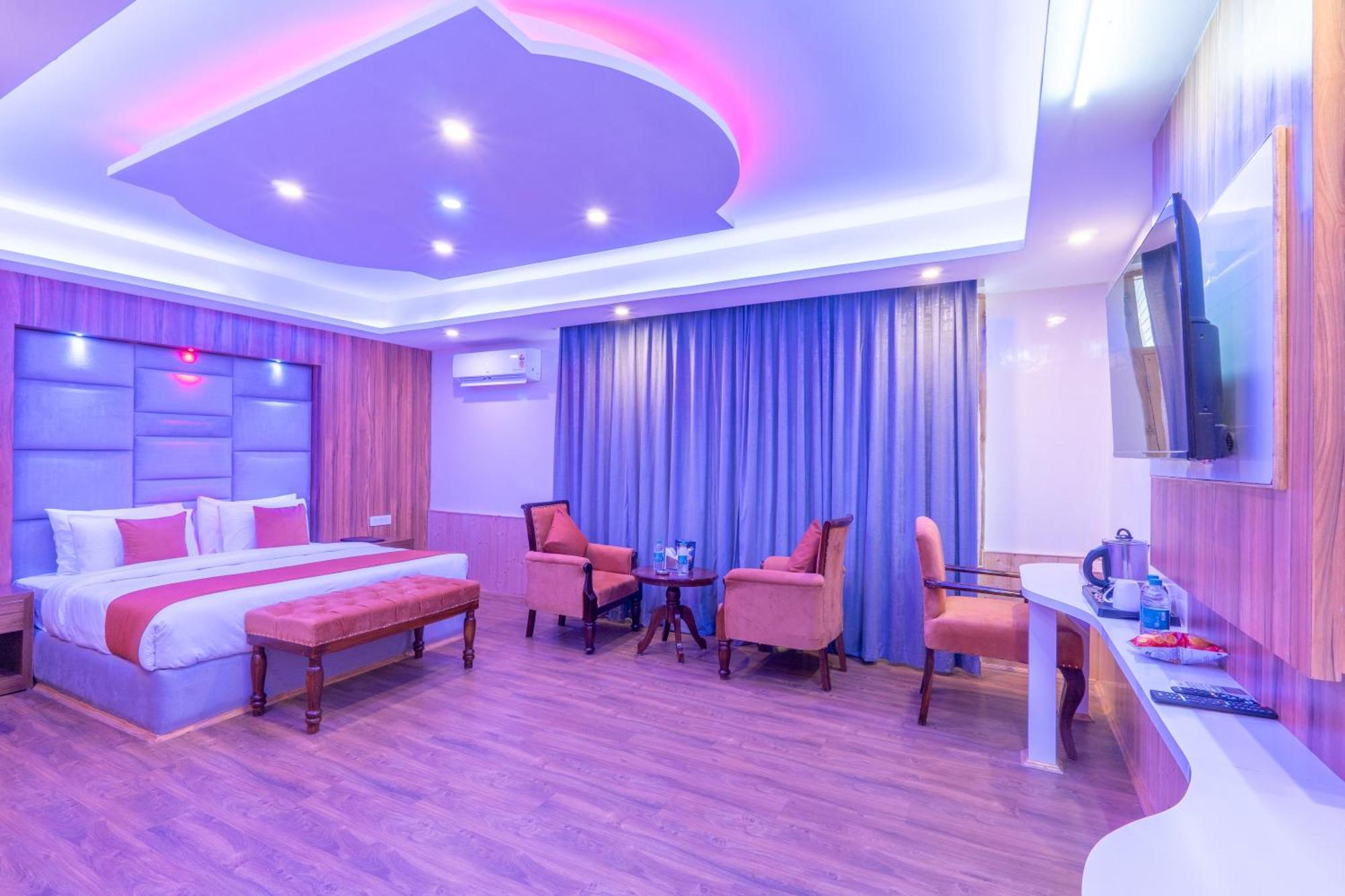 מנאלי Hill River Resort By West Western מראה חיצוני תמונה