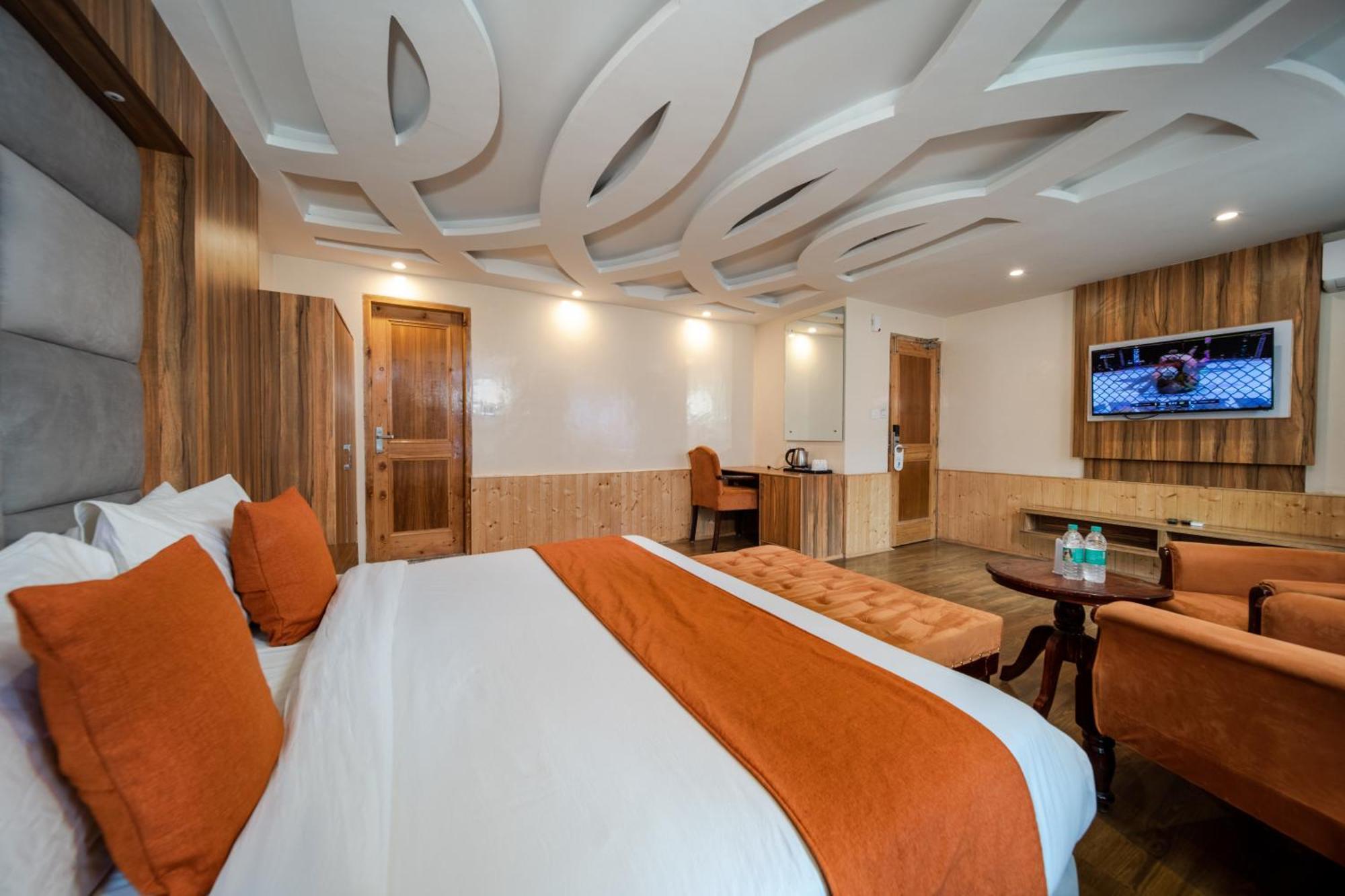 מנאלי Hill River Resort By West Western מראה חיצוני תמונה